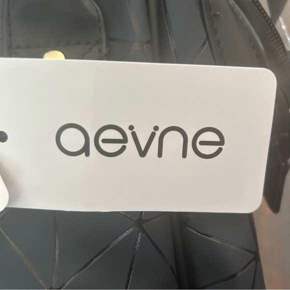 🍭Aevine Disper Bag/backpack usb speaker pockets insulated - Picture 8 of 11